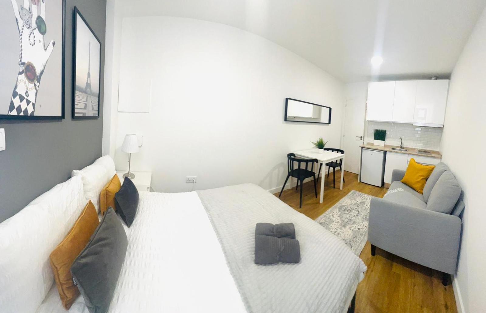 Lisbon, Location, Ideal For Tourists Apartment *